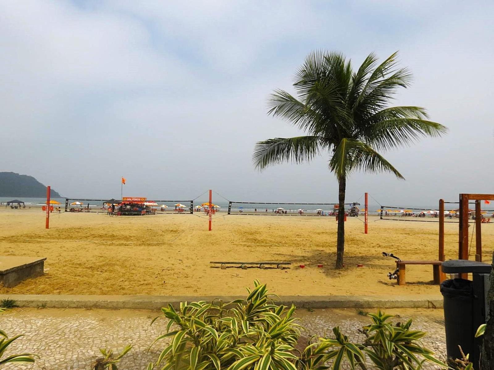 113 Canto Do Forte - 1Dorm - 200 M Da Praia E 20M Dos Bares E Restaurantes - Estacionamento Gratuito E Wi Fi , Tv A Cabo Praia Grande  Kültér fotó